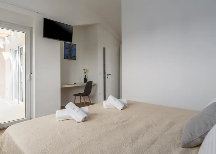 Bella N 빌라 Višnjan